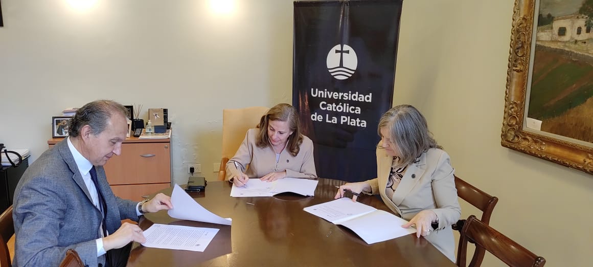 Convenio entre la UCALP y la Asociación Argentina de Derecho Procesal