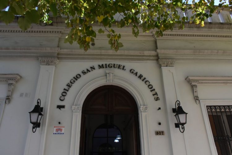 Abren concurso para cargo directivo en el Garicoïts