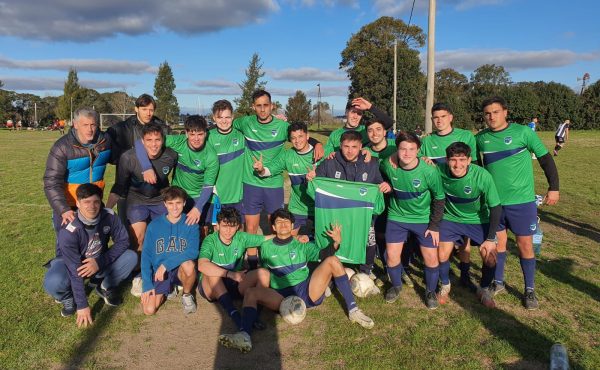 El fútbol de la UCALP en lo más alto de la tabla