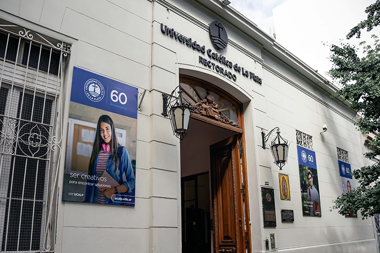 Misa por el 62.º aniversario de la UCALP