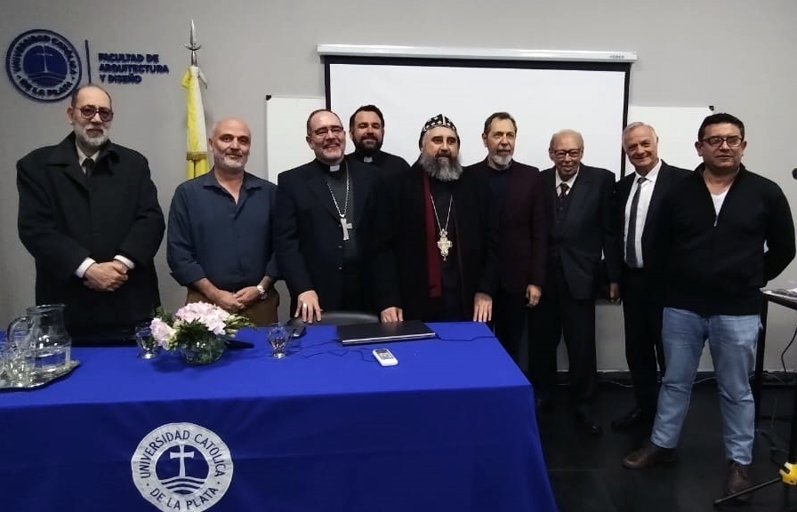 El arte y la arquitectura religiosa convocaron a expertos de distintos cultos en la UCALP