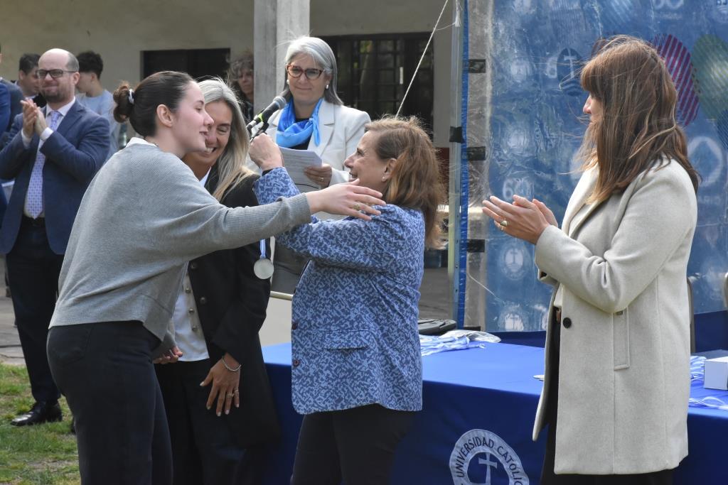 La UCALP reconoció y premió a sus alumnos destacados