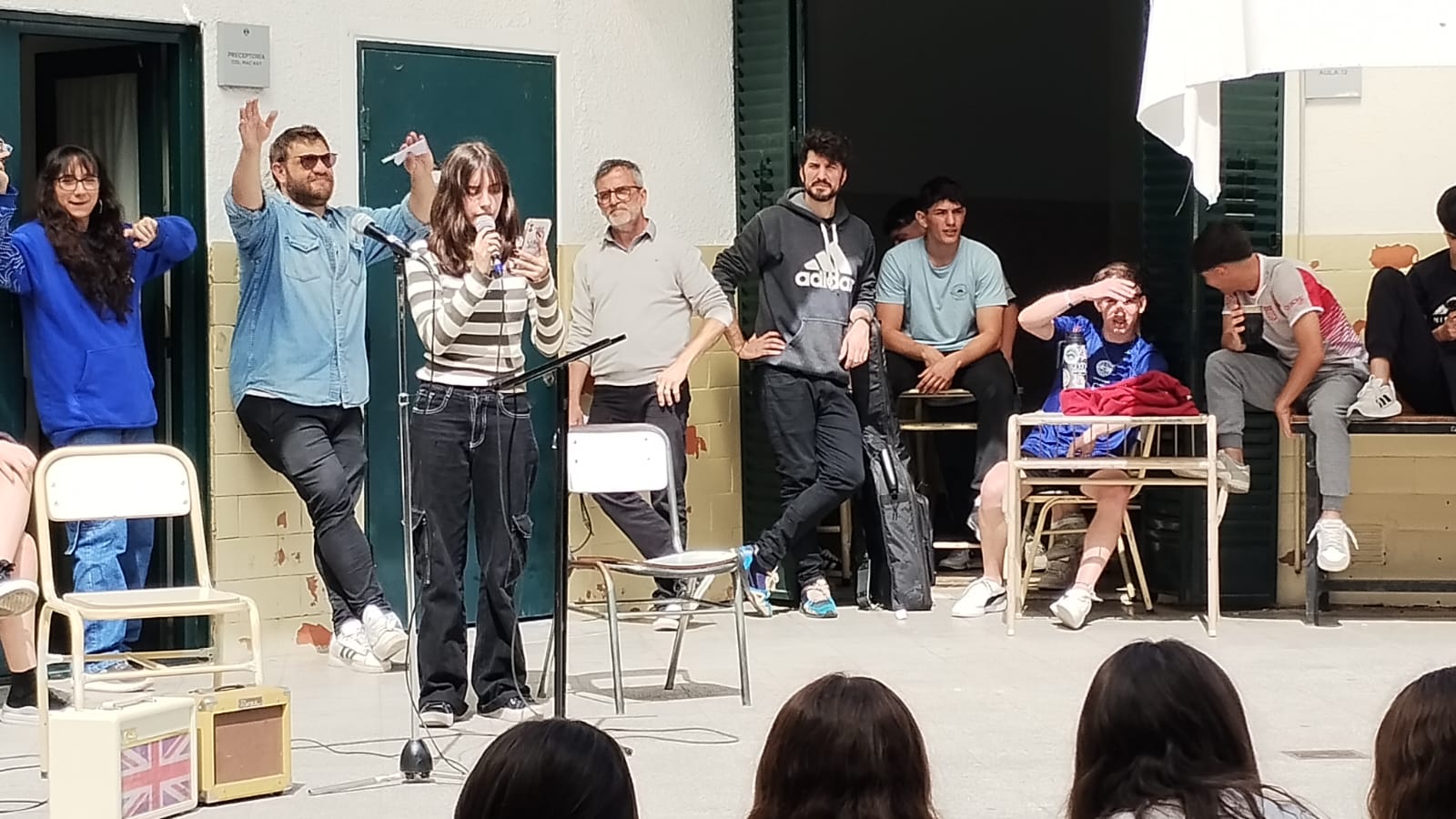 Se desarrolló la semana de las artes en el Mac Kay (14)