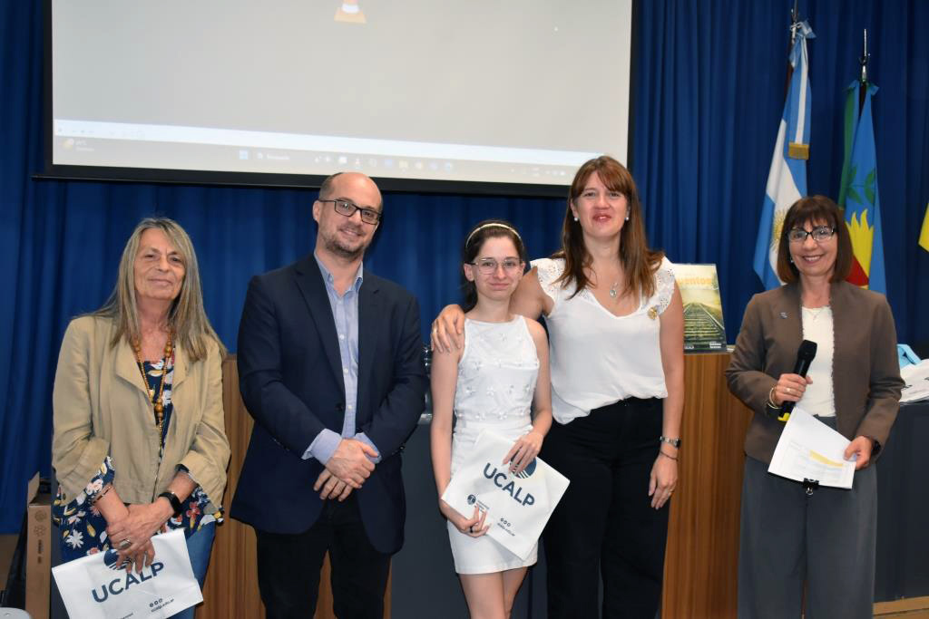 Premiaron a los ganadores del Certamen de Relatos Breves