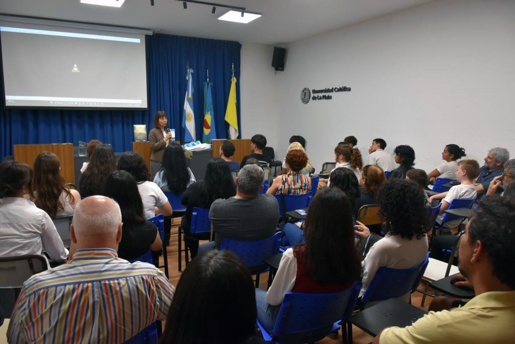 Premiaron a los ganadores del Certamen de Relatos Breves