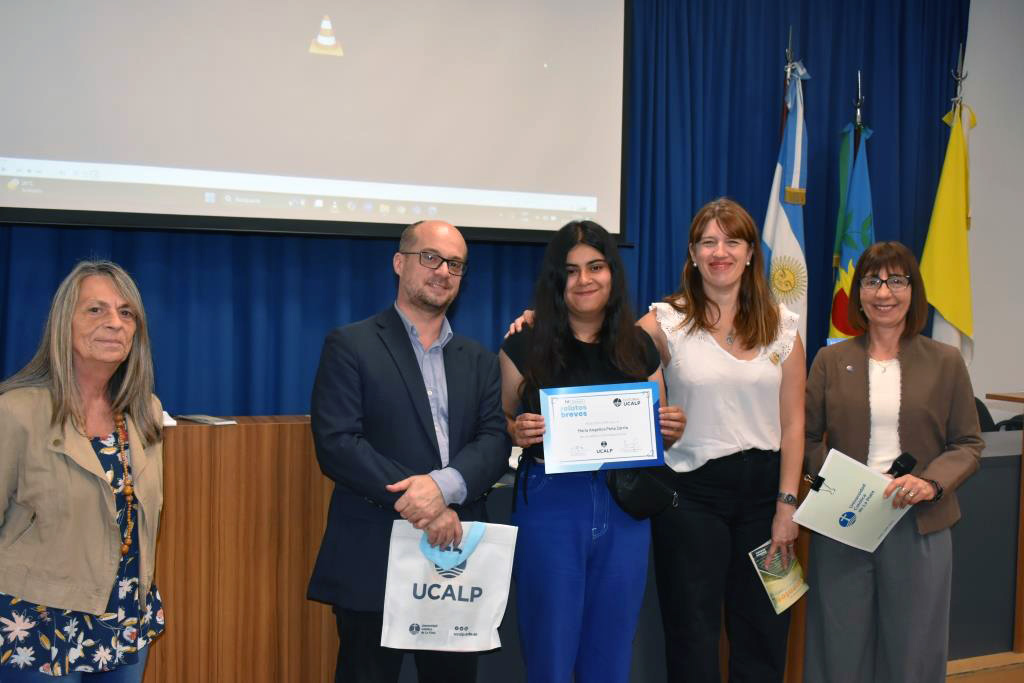 Premiaron a los ganadores del Certamen de Relatos Breves