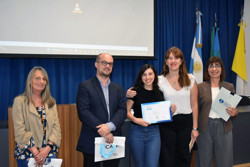 Premiaron a los ganadores del Certamen de Relatos Breves