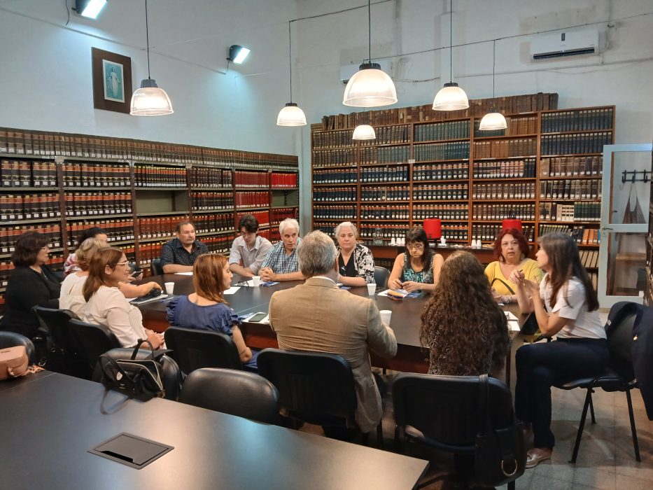 Nuevo encuentro de bibliotecas jurídicas para mejorar sus servicios