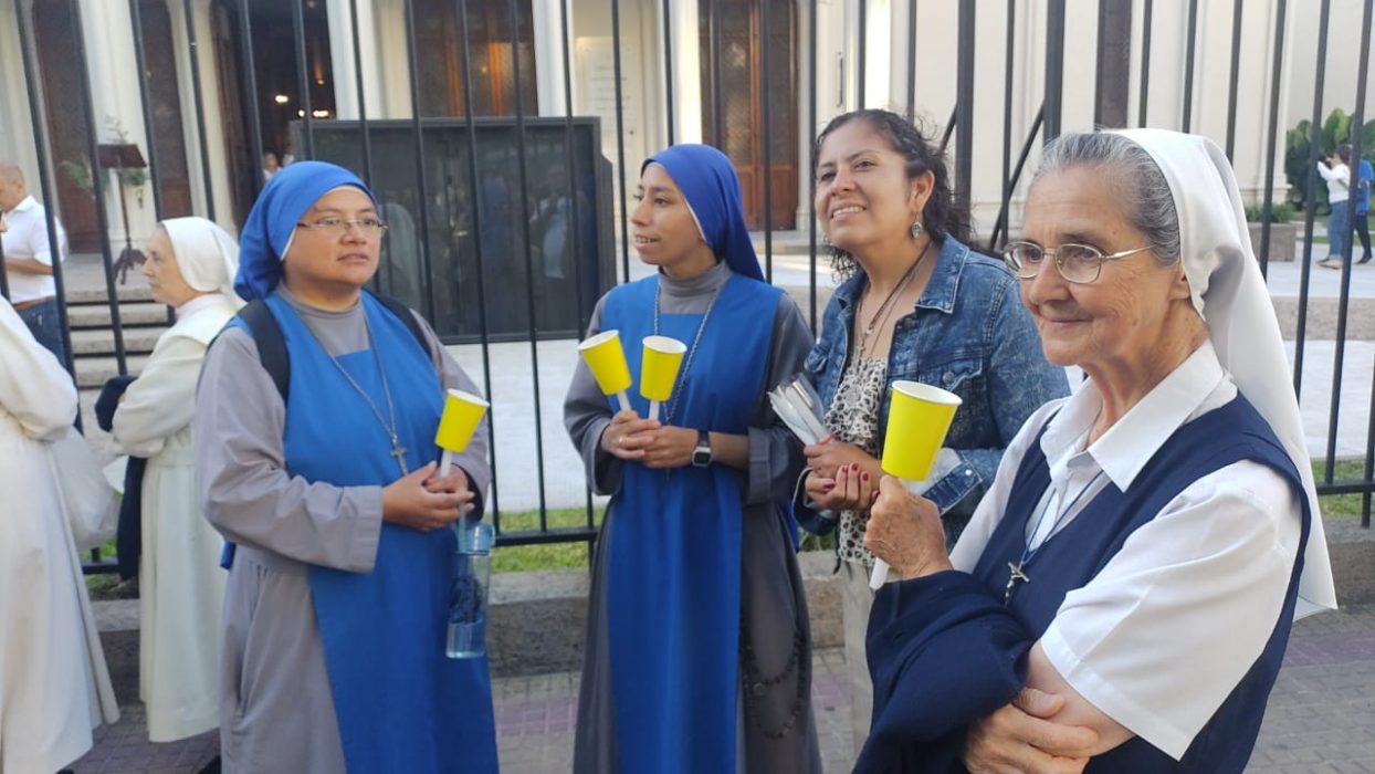 La asunción del nuevo Arzobispo en imágenes (49)