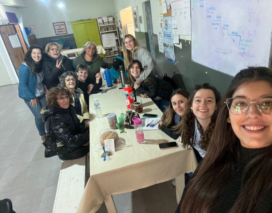 Prácticas comunitarias de nutrición en Bahía Blanca un puente entre la universidad y la comunidad (2)