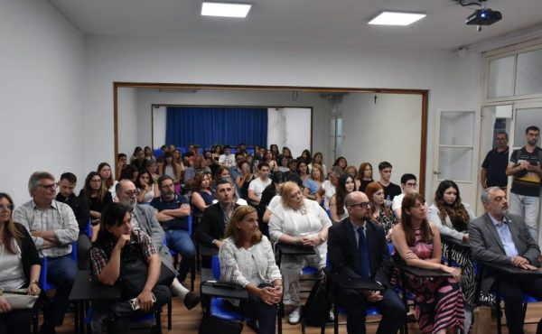 Convocatoria abierta: becas Santander para alumnos de grado de la UCALP