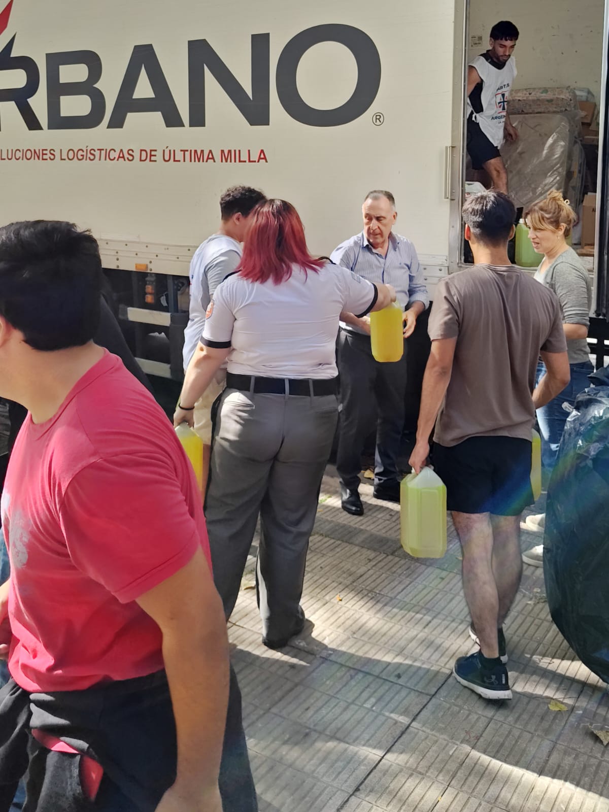 Un nuevo camión con donaciones partió desde la UCALP hacia Bahía Blanca