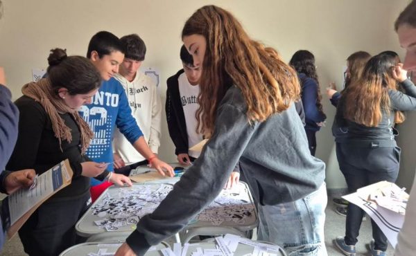 Gran participación de estudiantes en una jornada de orientación vocacional