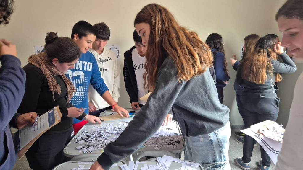 Gran participación de estudiantes en una jornada de orientación vocacional