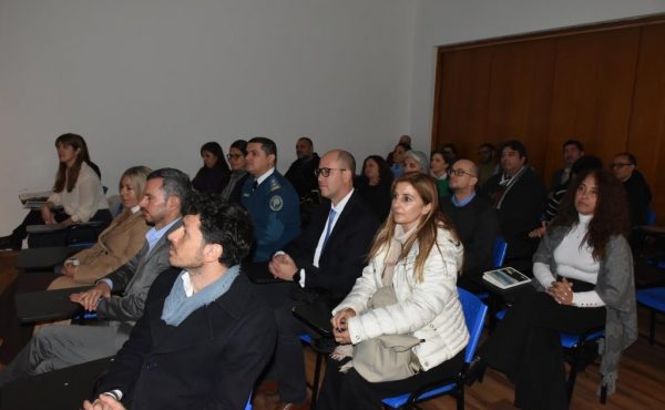 Presentaron el libro “Cuentos del alma”, con relatos de personas privadas de la libertad