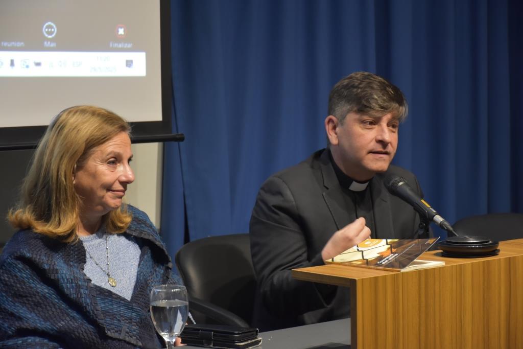Presentaron en la UCALP el libro Cuentos del alma, con relatos y testimonios de personas privadas de la libertad