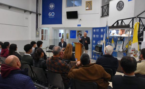Conversatorio y muestra para recordar la visita de Juan Pablo II a la Argentina