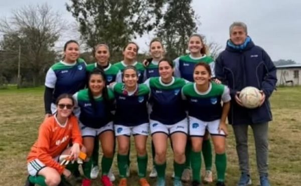 El fútbol femenino afianza su nivel y sueña con los playoffs
