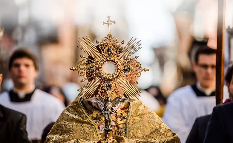 Corpus Christi y Jubileo de las Parroquias: una invitación a caminar juntos como peregrinos de la esperanza