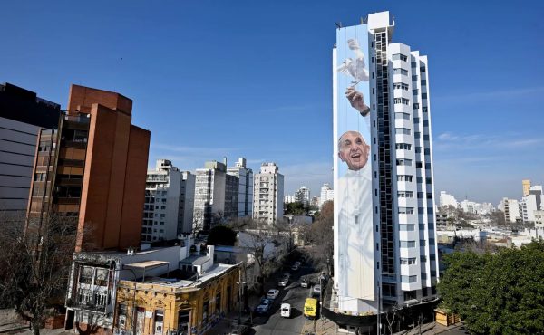 La Catedral y el mural del Papa Francisco, protagonistas de las vacaciones de invierno