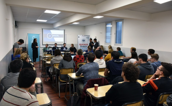 Ciclos cortos de licenciaturas, posibilidad para complementar la formación profesional