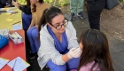 Acciones de prevención y relevamiento bucal en Villa Alba, junto a alumnos de la Facultad de Odontología 
