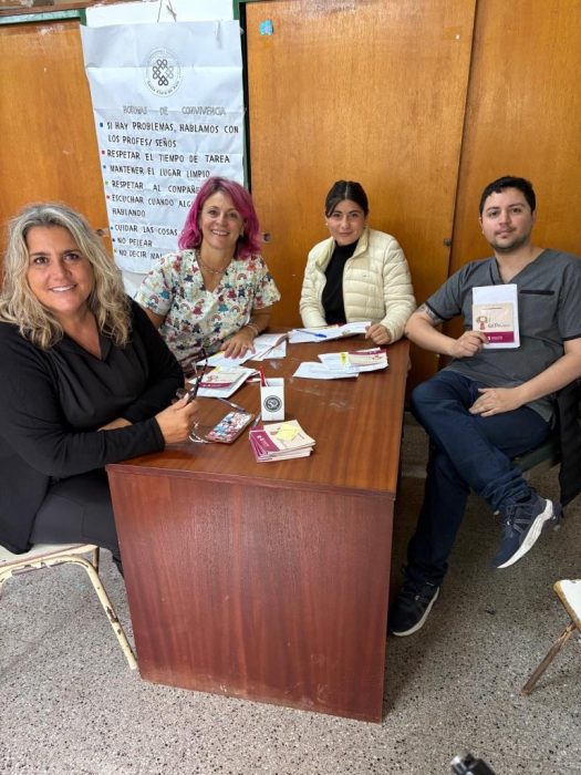 Acciones de prevención y relevamiento bucal en Villa Alba, junto a alumnos de la Facultad de Odontología  (9)