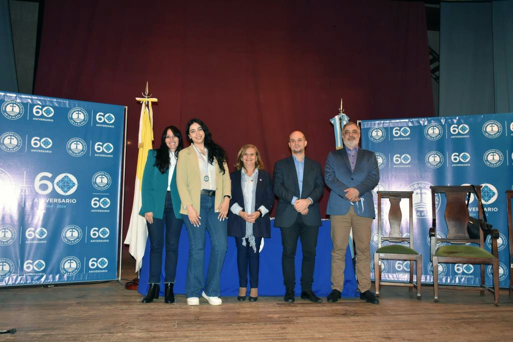 La UCALP vivió un día especial de celebración y reconocimientos a sus mejores estudiantes