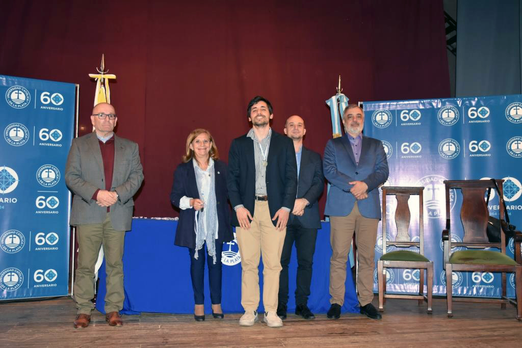 La UCALP vivió un día especial de celebración y reconocimientos a sus mejores estudiantes