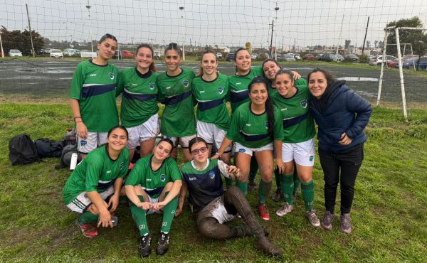 El fútbol femenino aseguró su clasificación a los playoffs