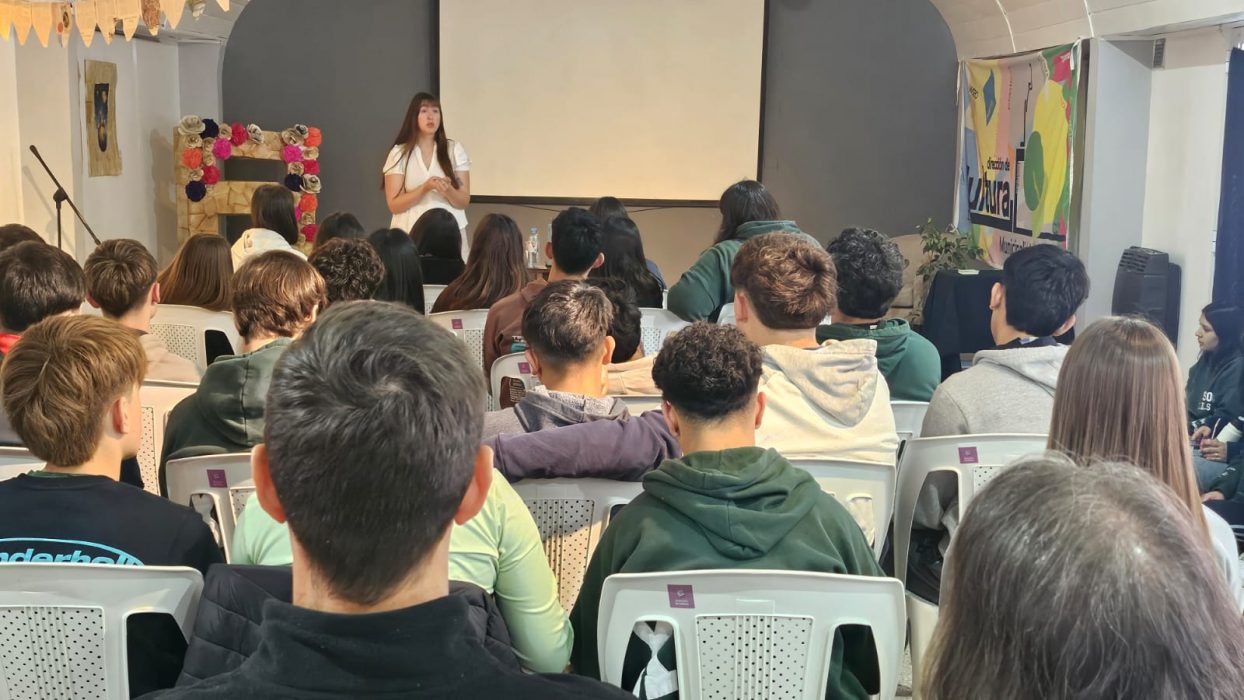 La feria del libro de Pila convocó a instituciones de bien público, culturales y educativas