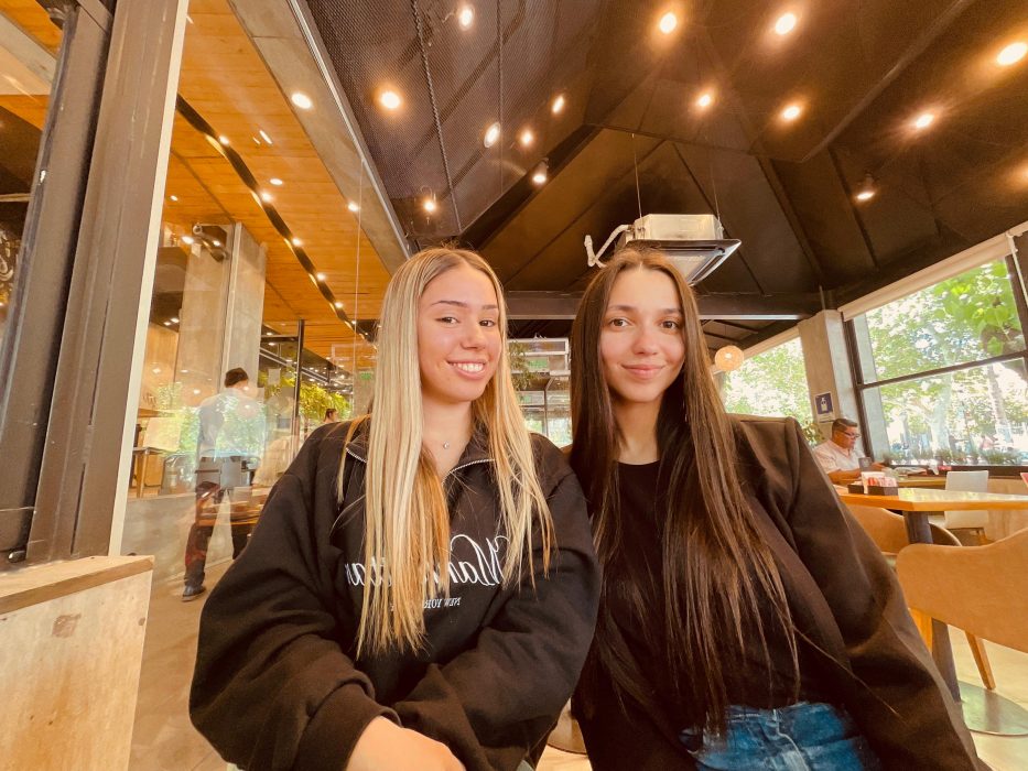 Alumnas expondrán en San Juan sobre el derecho del niño en procesos de adopción
