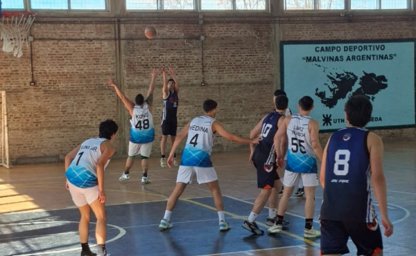 El básquet goleó a La Matanza y espera rival en las semifinales