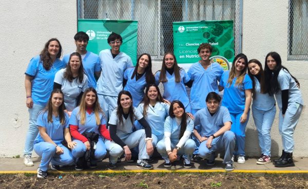 Fomentan la alimentación saludable en la comunidad educativa