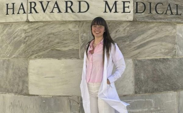 Una graduada contó su experiencia en la Universidad de Harvard