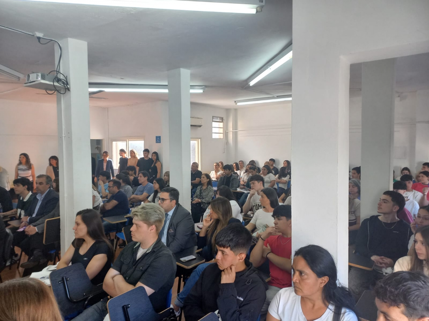 Gran convocatoria en la Expo UCALP Bernal 2025 