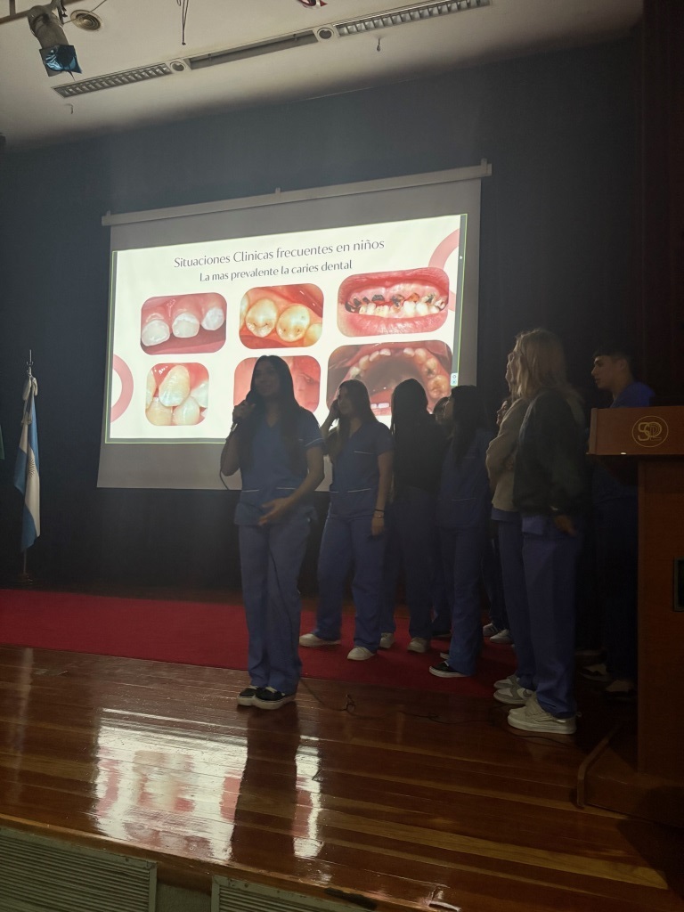 La Facultad de Odontología celebró el Día del Odontólogo con una nueva jornada de capacitación