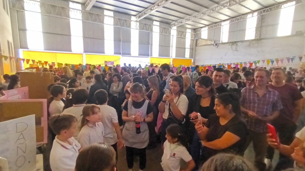 Los alumnos del Colegio Primario Estrada presentaron sus proyectos en la Feria de Ciencias 