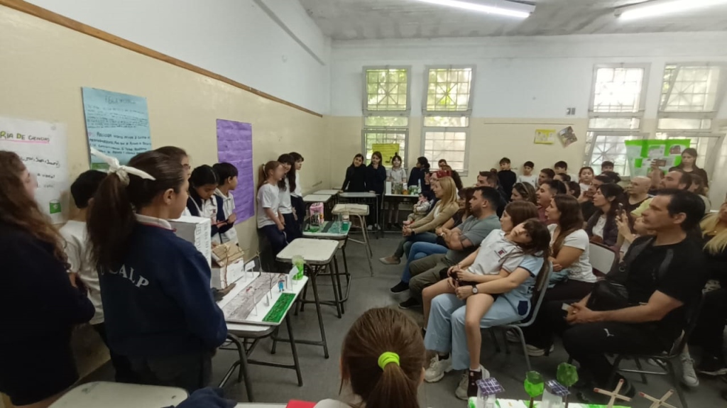 Los alumnos del Colegio Primario Estrada presentaron sus proyectos en la Feria de Ciencias 