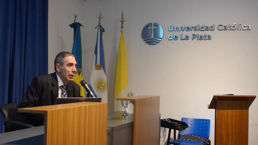 Un experto explica qué significan y cómo funcionan los “swaps”
