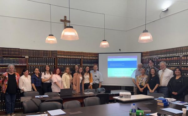 Bibliotecas jurídicas de La Plata avanzan para resolver problemáticas en común