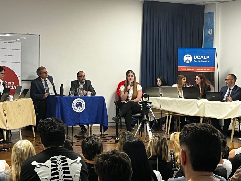 Simulacro de Juicio por Jurados en la sede Bahía Blanca (5)