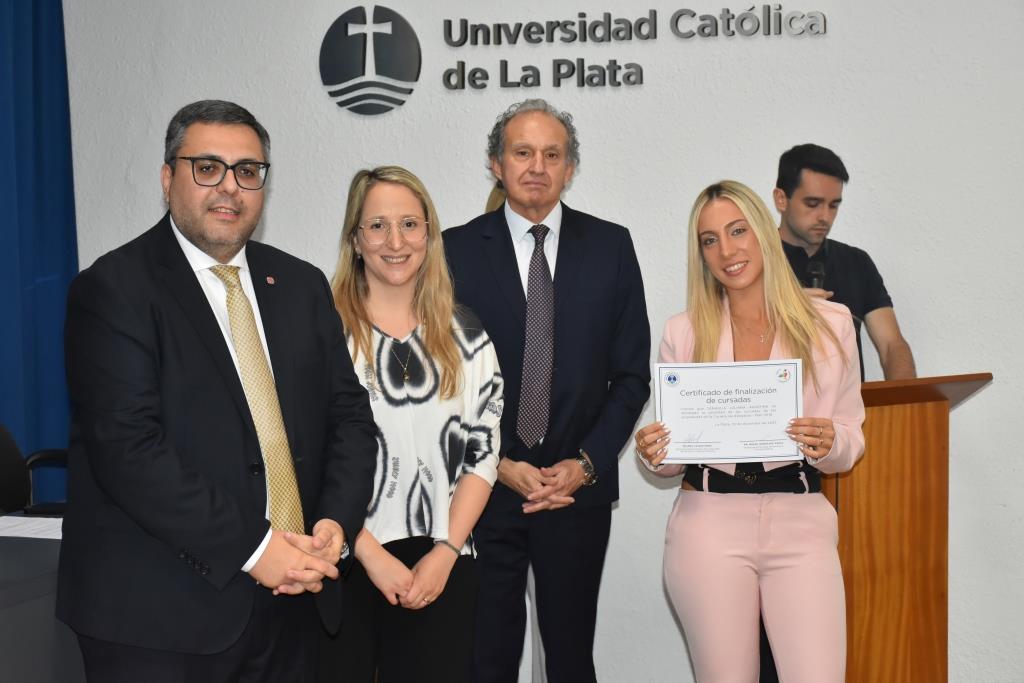 Se entregaron certificados por el cierre de las cursadas en Abogacía