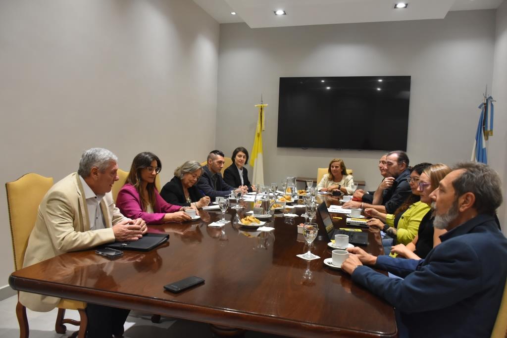 Investigación de la UCALP: avances para la prueba piloto de la vivienda intergeneracional en La Plata