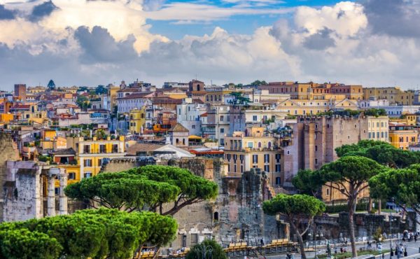 Becas y propuestas de Italia y Francia