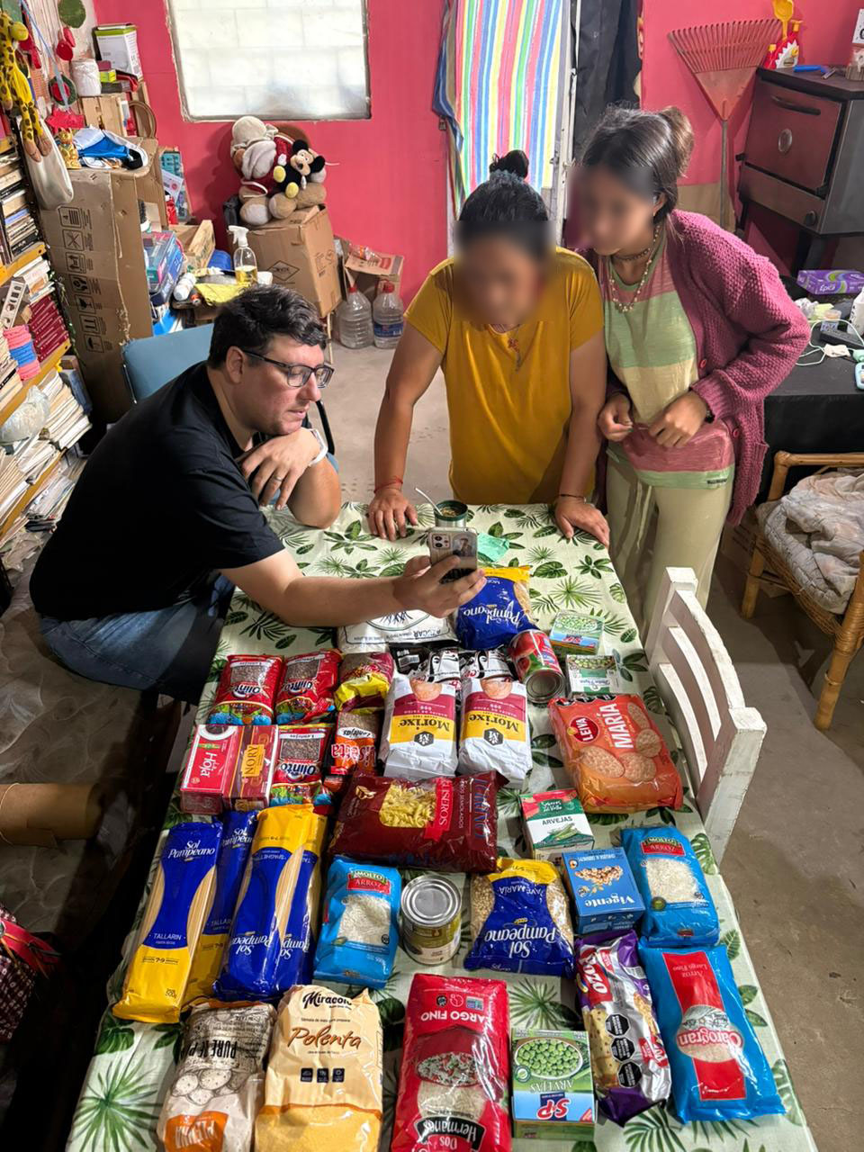 Entregaron alimentos recolectados en las recibidas solidarias y sustentables de la UCALP