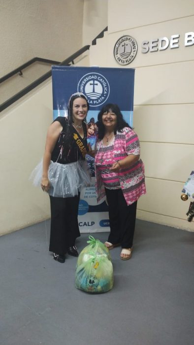 Entregaron alimentos recolectados en las recibidas solidarias y sustentables de la UCALP (11)