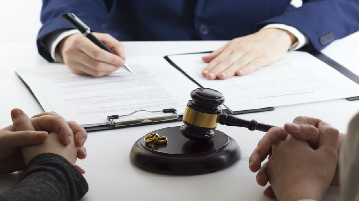 Abogados analizarán el proceso de divorcio en una clase virtual