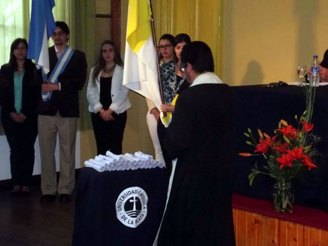 Arq. y Diseño, FACEI y Cs. de la Salud tuvieron su Acto de Colación
