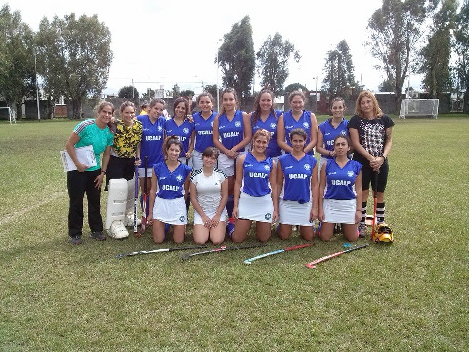 Nueva participación del equipo de hockey de la UCALP